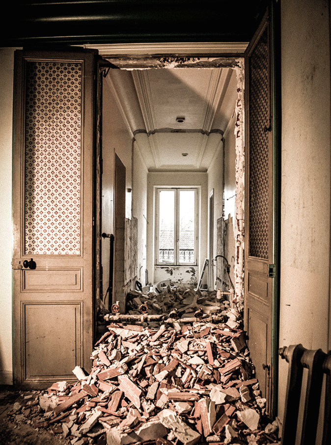 découvrez comment un appel à un architecte peut transformer votre projet de rénovation. bénéficiez de conseils d'experts pour optimiser l'espace, choisir les matériaux et réaliser des aménagements innovants qui mettent en valeur votre habitat.