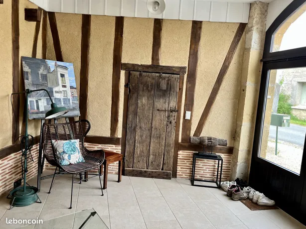 découvrez nos offres exceptionnelles de location immobilière adaptées à tous vos besoins. que vous recherchiez un appartement, une maison ou un espace commercial, nous vous aidons à trouver la solution idéale dans votre région. profitez de conseils d'experts et d'une assistance personnalisée tout au long de votre projet de location.